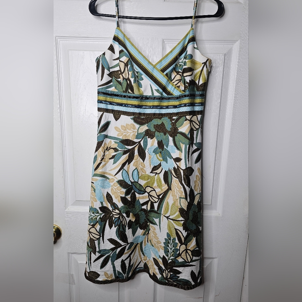 Ann Taylor Petites Spaghetti Strap Floral Dress 8P Hidden side Zipper